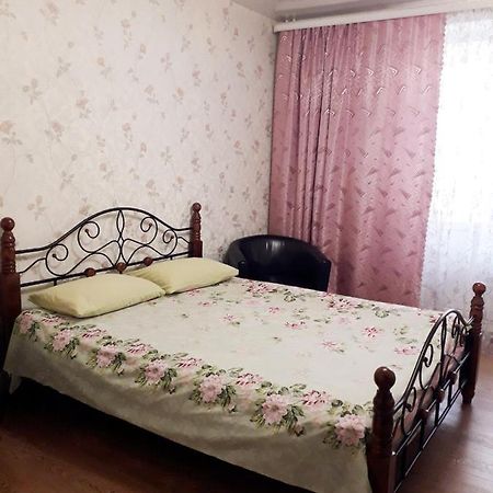 Apartment On 5 Novoremeslennaya Volgograd Dış mekan fotoğraf