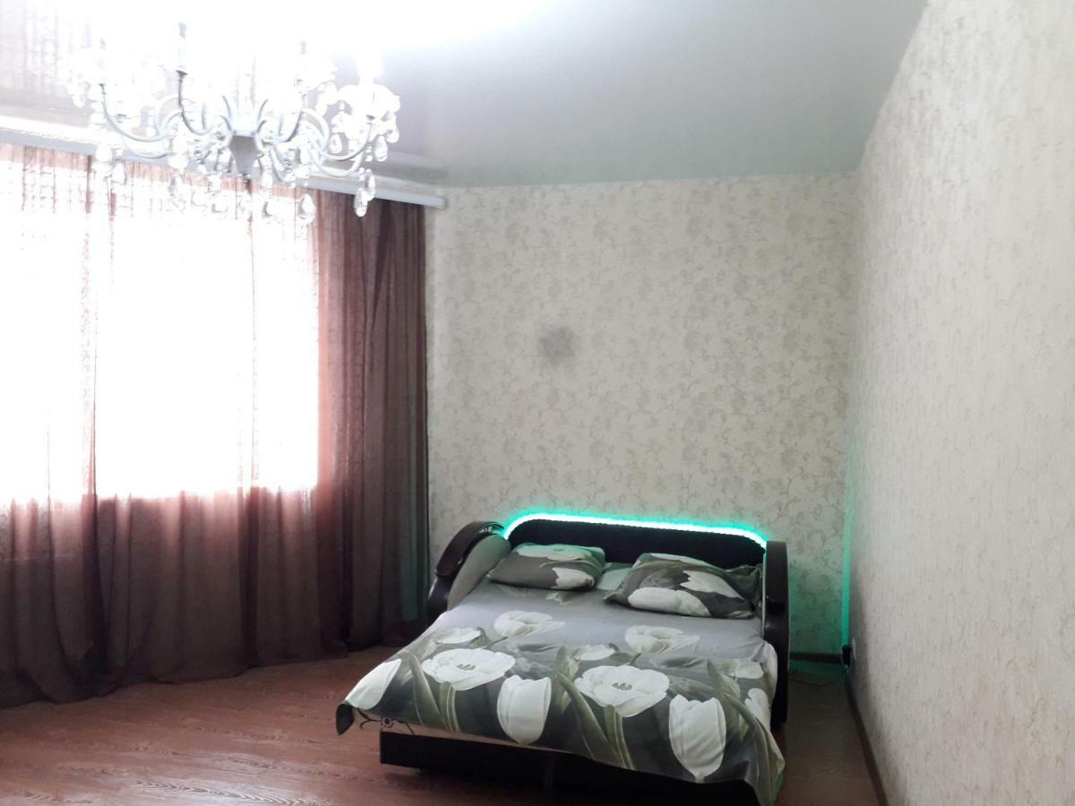 Apartment On 5 Novoremeslennaya Volgograd Dış mekan fotoğraf